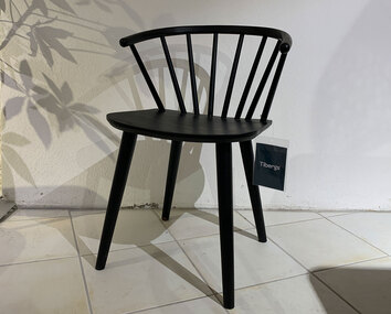 Edda-pinnstol-svart-torkelson-utstallningsex-1