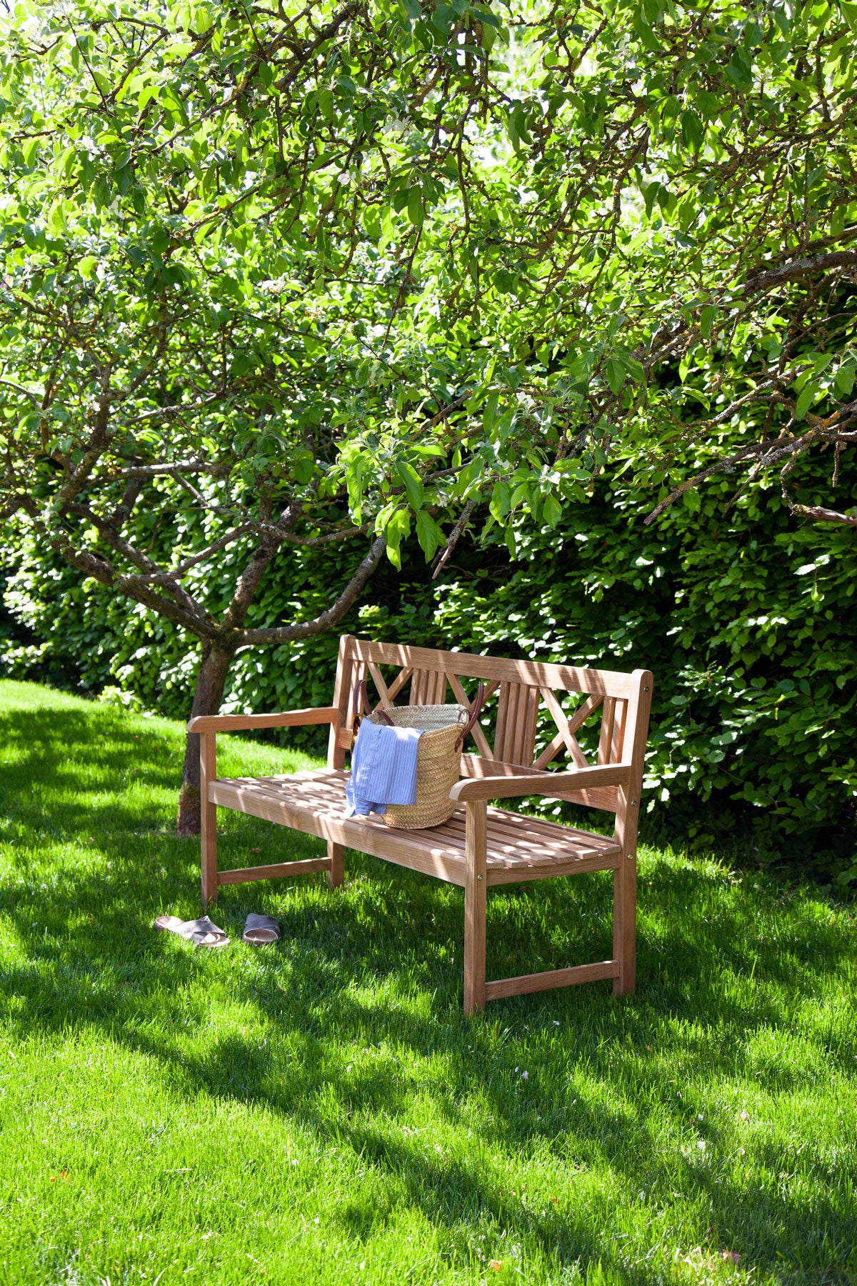 Rosenborg-Bank-Teak-Miljo