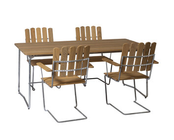 Matgrupp ett Bord B31 170 + fyra stycken Fåtölj A2 i oljad ek från Grythyttan