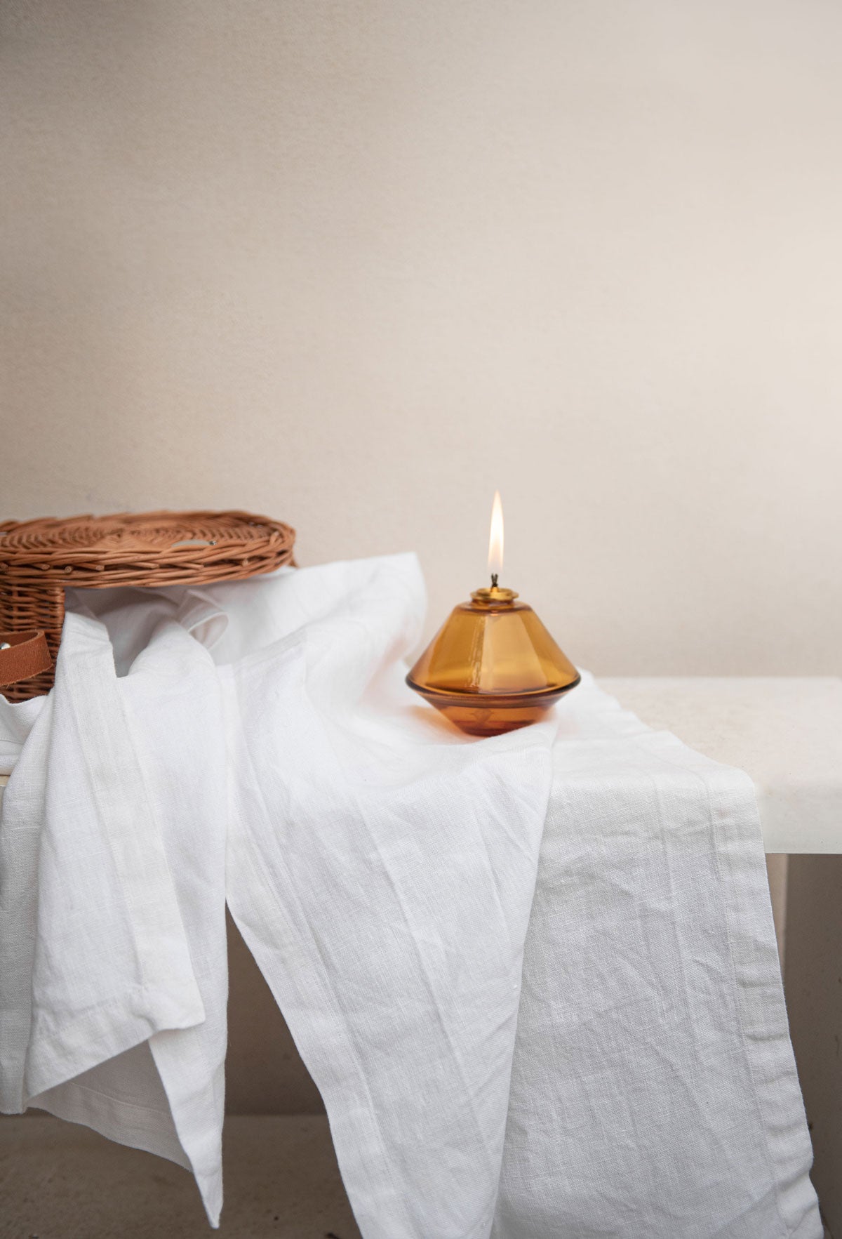 AKI Oljelampa Amber | Liten