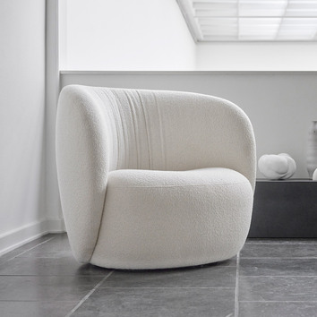 Large | PG6, Cuddle 02