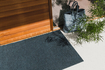 Sjø_heymat+_12_kristinefivemelvær_kirstenvisdal_ragnaromarson