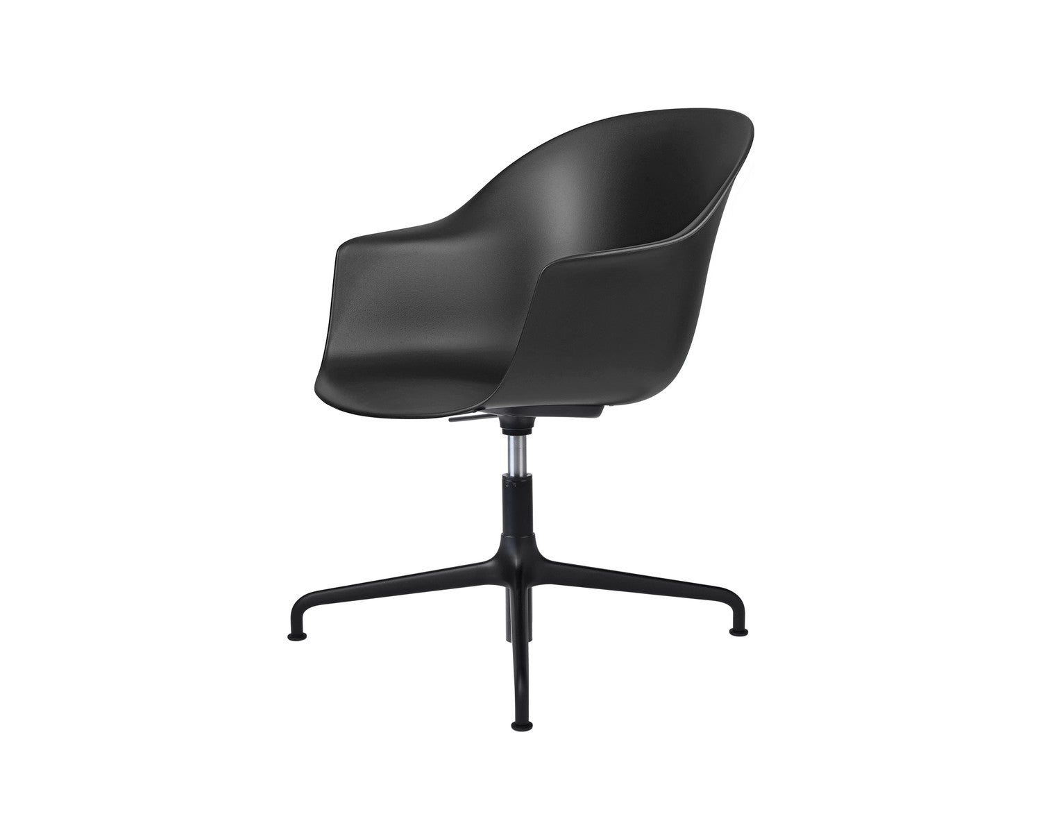 Gubi-Bat-Meeting-Chair-UN-HA4S-1