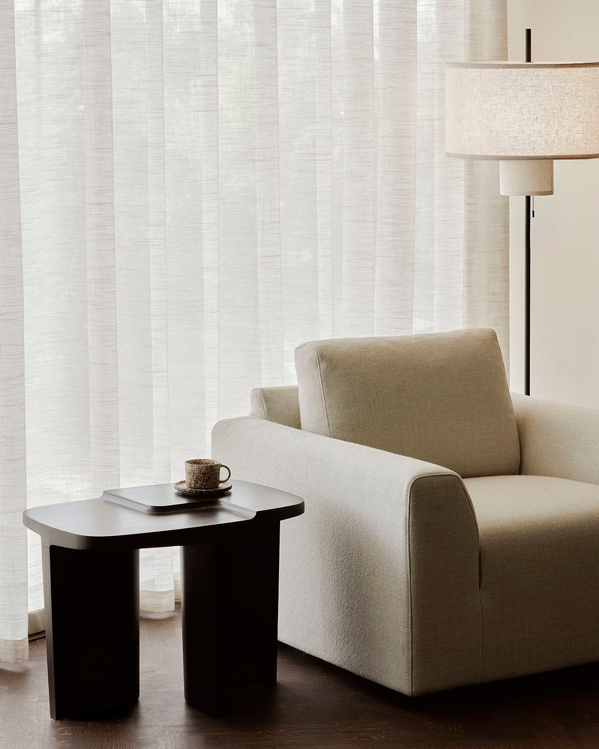 Ethnicraft-Brutalist-Side-Table-Mahogany-Rose-Brown-Lifestyle