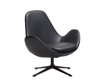 Ghost Low Fåtölj i lädret Savoy Black Platin med ben i svart aluminium