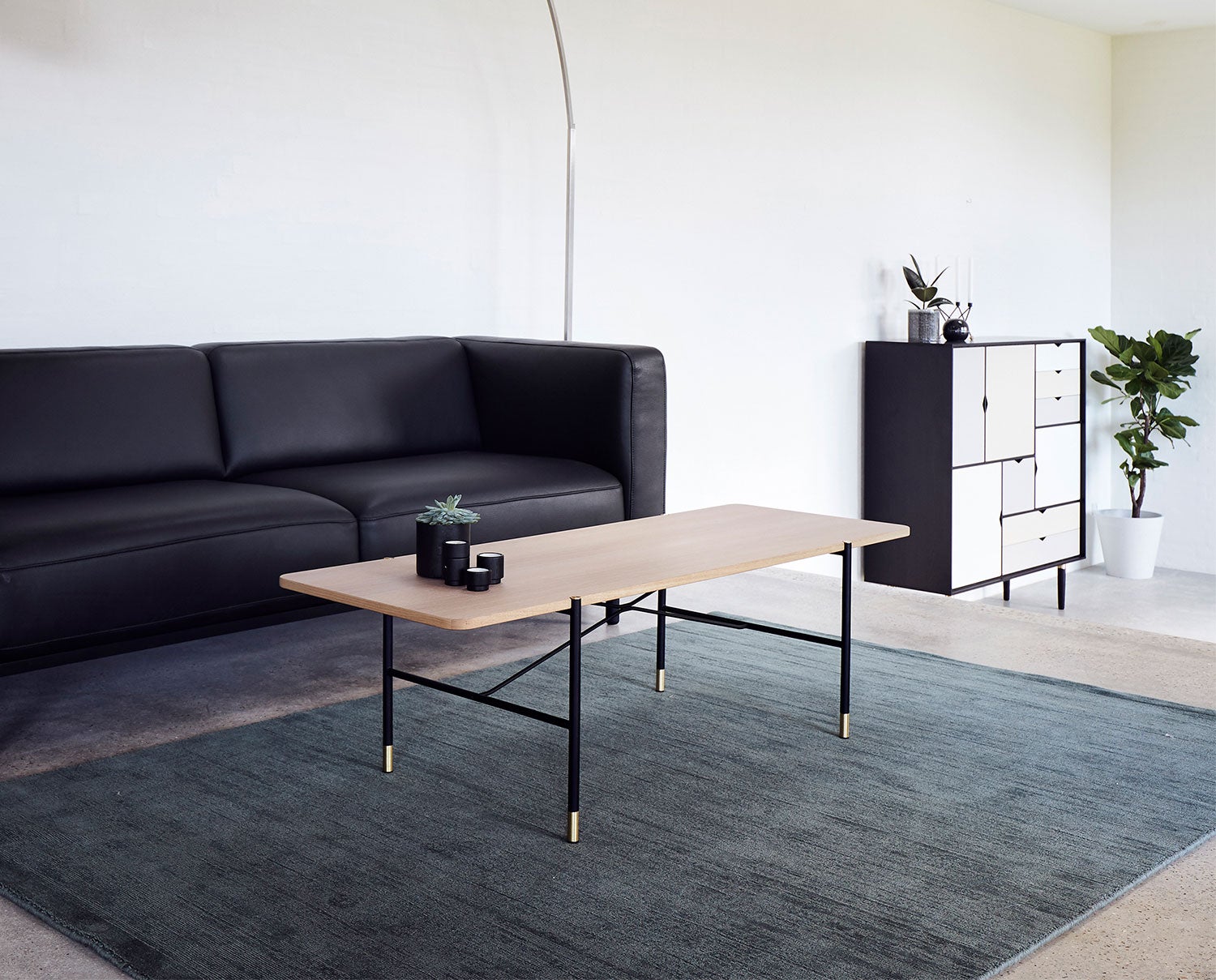 C6-coffee-table-environment-Andersen-Furniture
