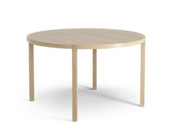 Swedese-Bespoke-Table-D120-Varnished-Oak