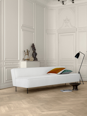 ModernLineSofa_GrashoppaFloorLamp