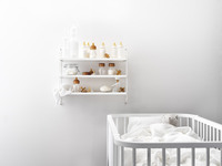 String pocket vit i barnrum
