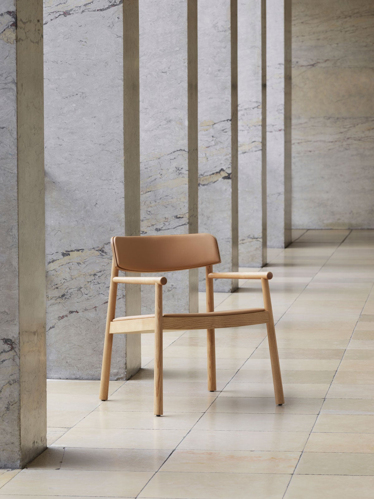 Timb-Lounge-Chair-Tan-Ultra-Camel-Miljo