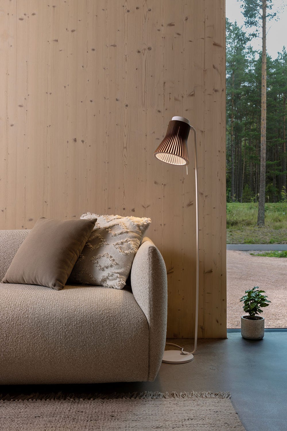 SectoDesign-Petite4610-Pickala61r_web.jpg SectoDesign-Petite4610-Pickala61r_web