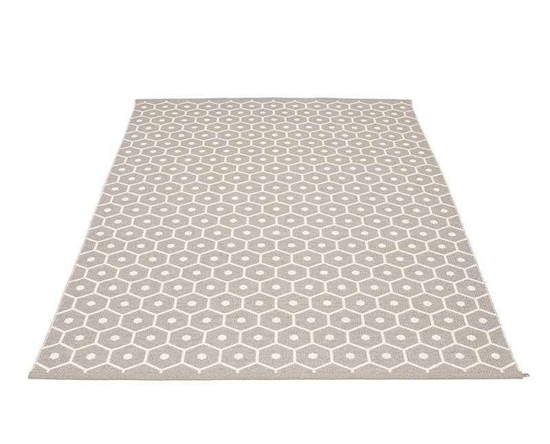 Honey Matta Warm Grey 180x260