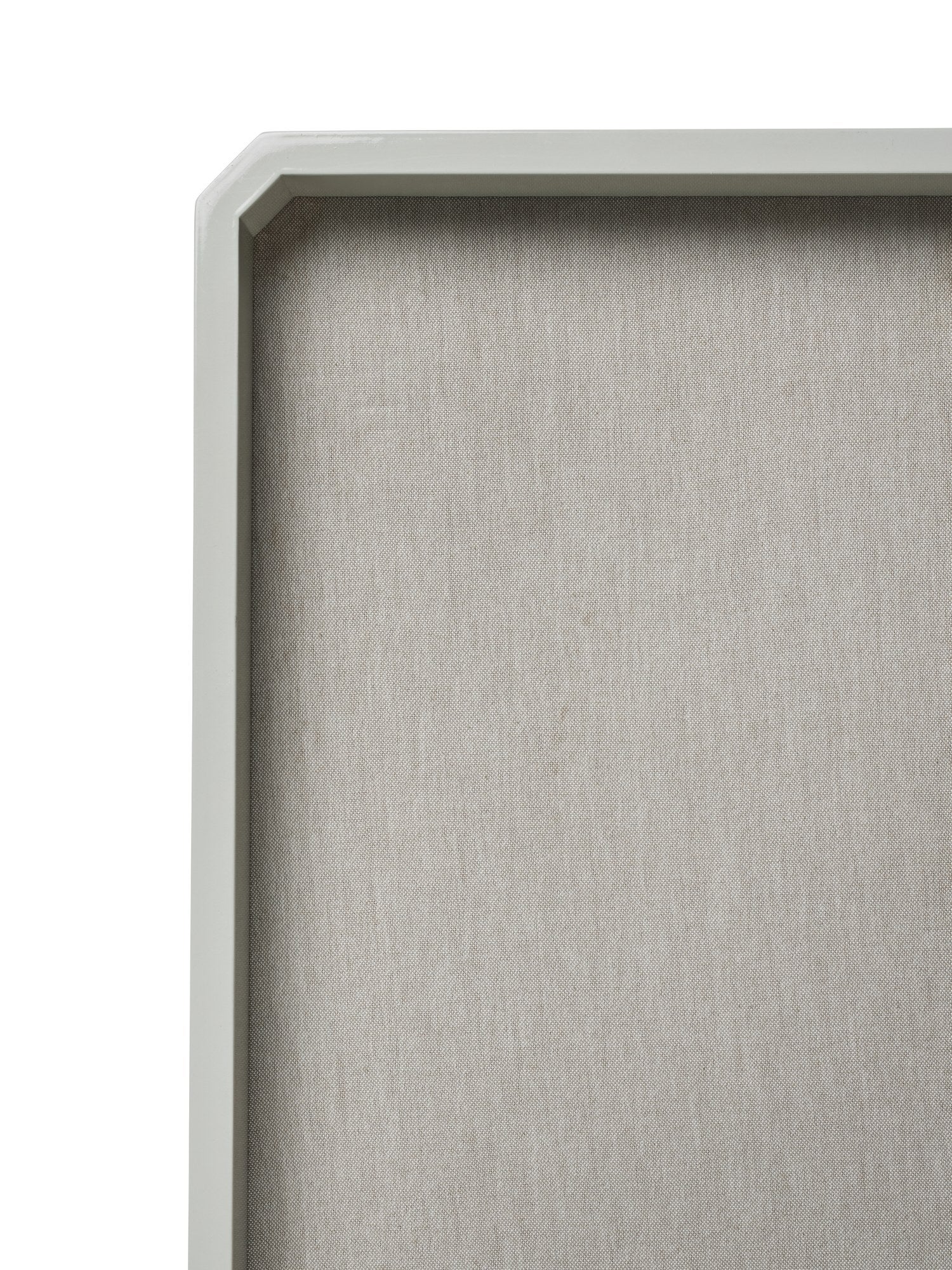 Ferm-Living-Nova-Pinboard-Light-Celedon-2433-miljo-1