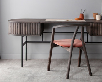 Velvet Skrivbord med stol