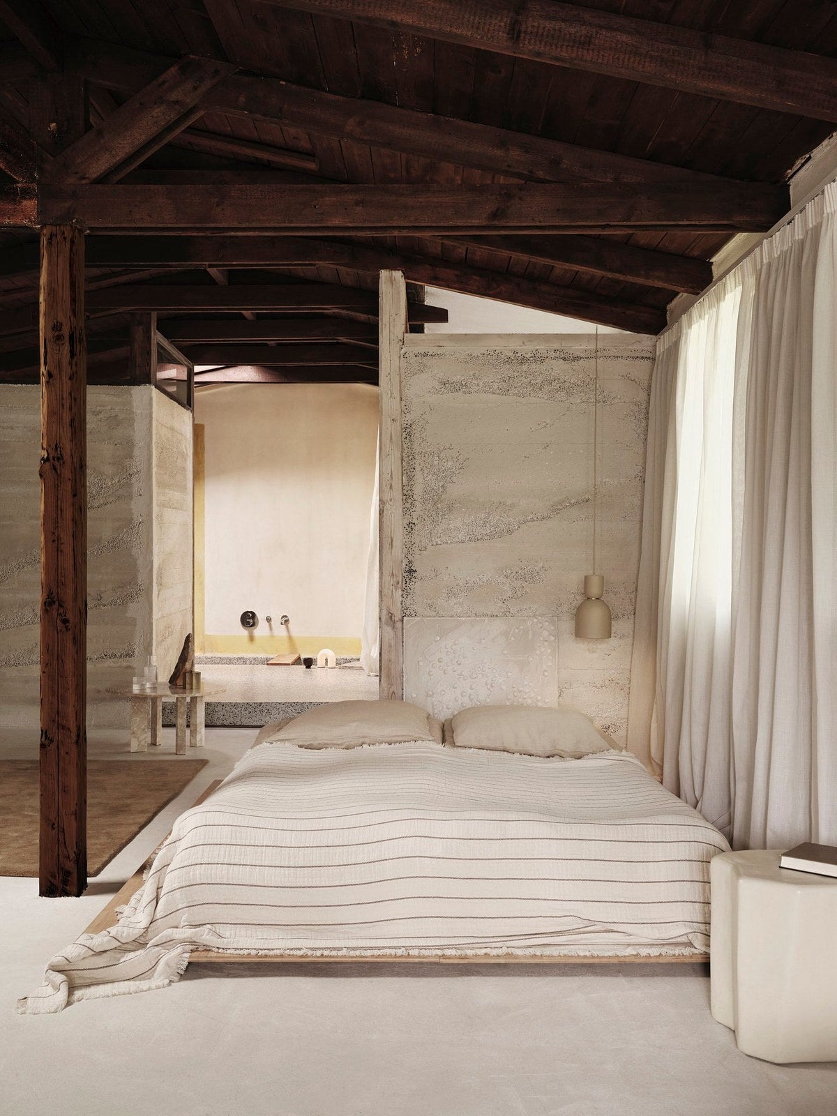 Ferm-Living-Aires-Overkast-250x240-Undyed-miljo-1