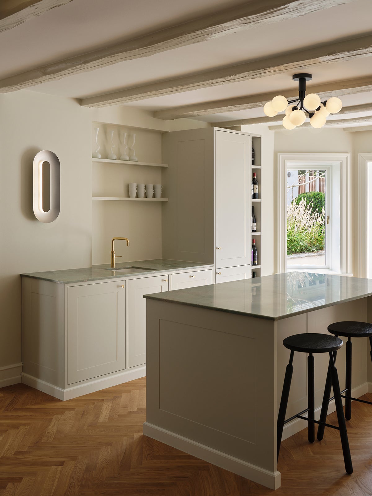 Nuura-Apiales-9-Ceiling-Satin-Black-Opal-Lifestyle