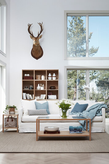 Somerville Casual Soffa 3-sits med två ryggplymåer och prydnadskuddar i turkosa nyanser