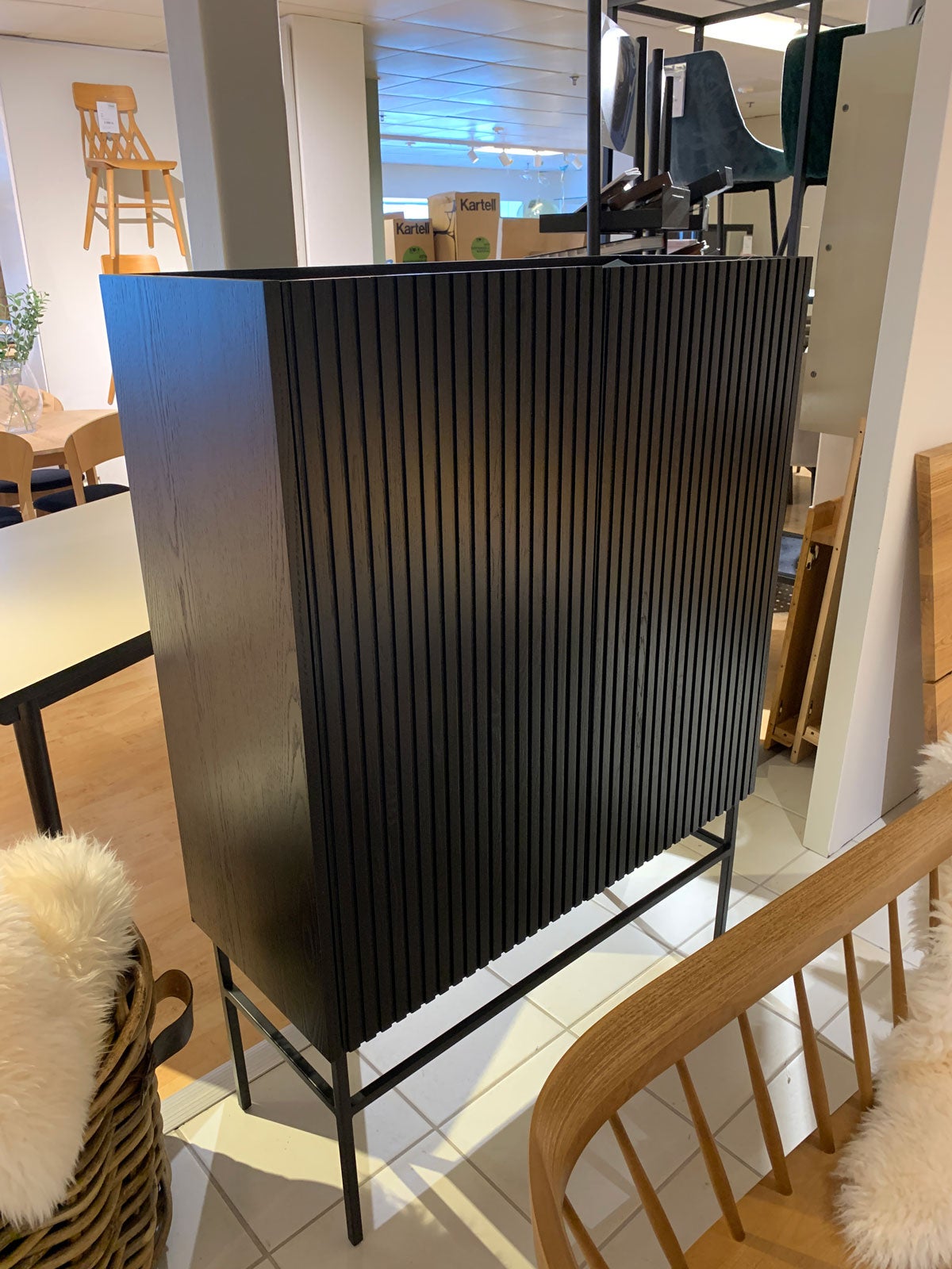 Halifax-skap-rowico-utstallningsex-1