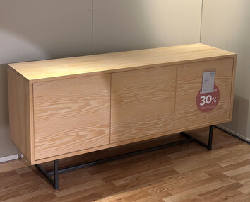 Zet-sideboard-kristensen-utstallningsex