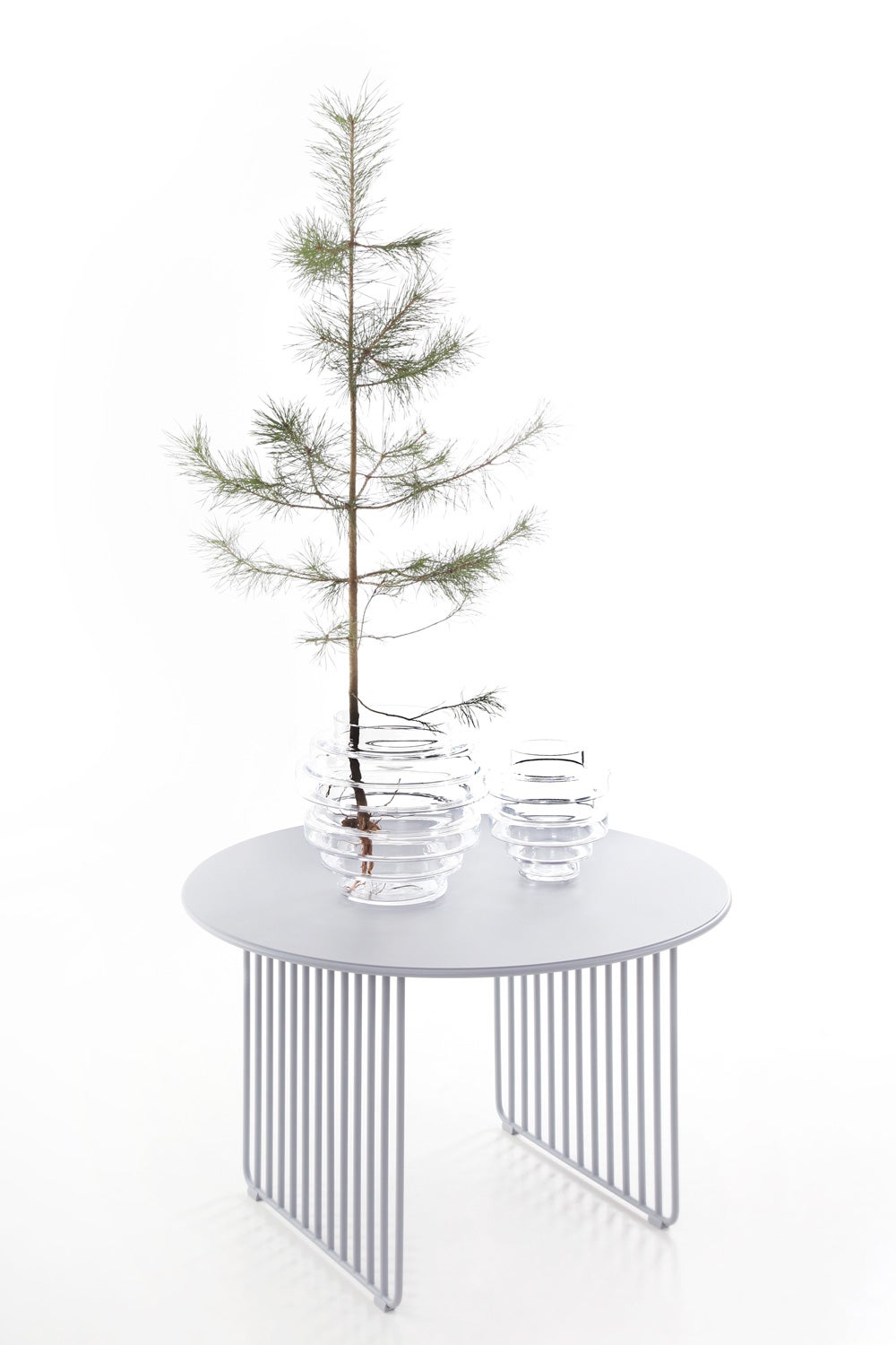 BARR Cirkelbord med Pall Grå med vas med granskott