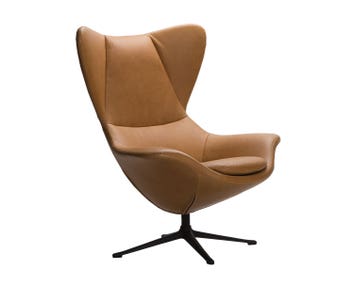 Stilo Fåtölj i lädret Nature Cognac med ben i svart aluminium
