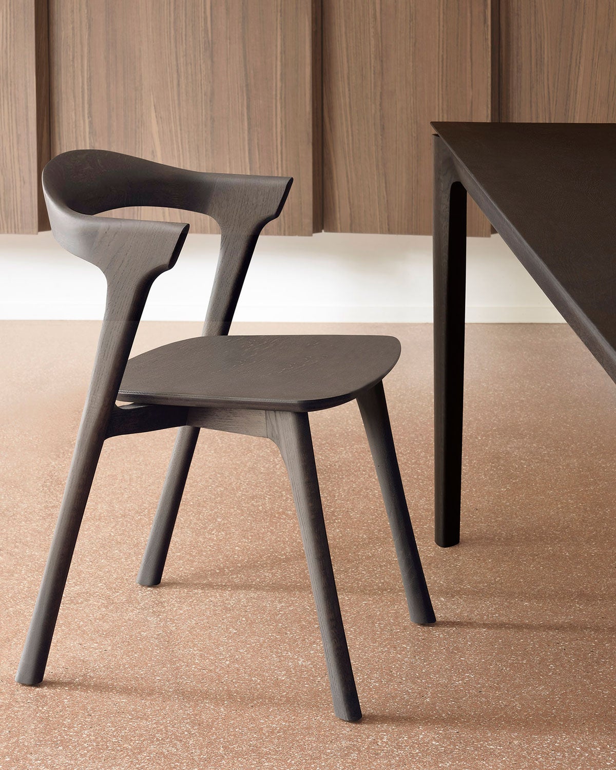 Bok Stilfull Stol i Varnished Brown