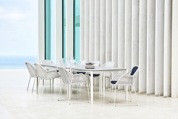 Breeze-chair,-pure-dining-table_3