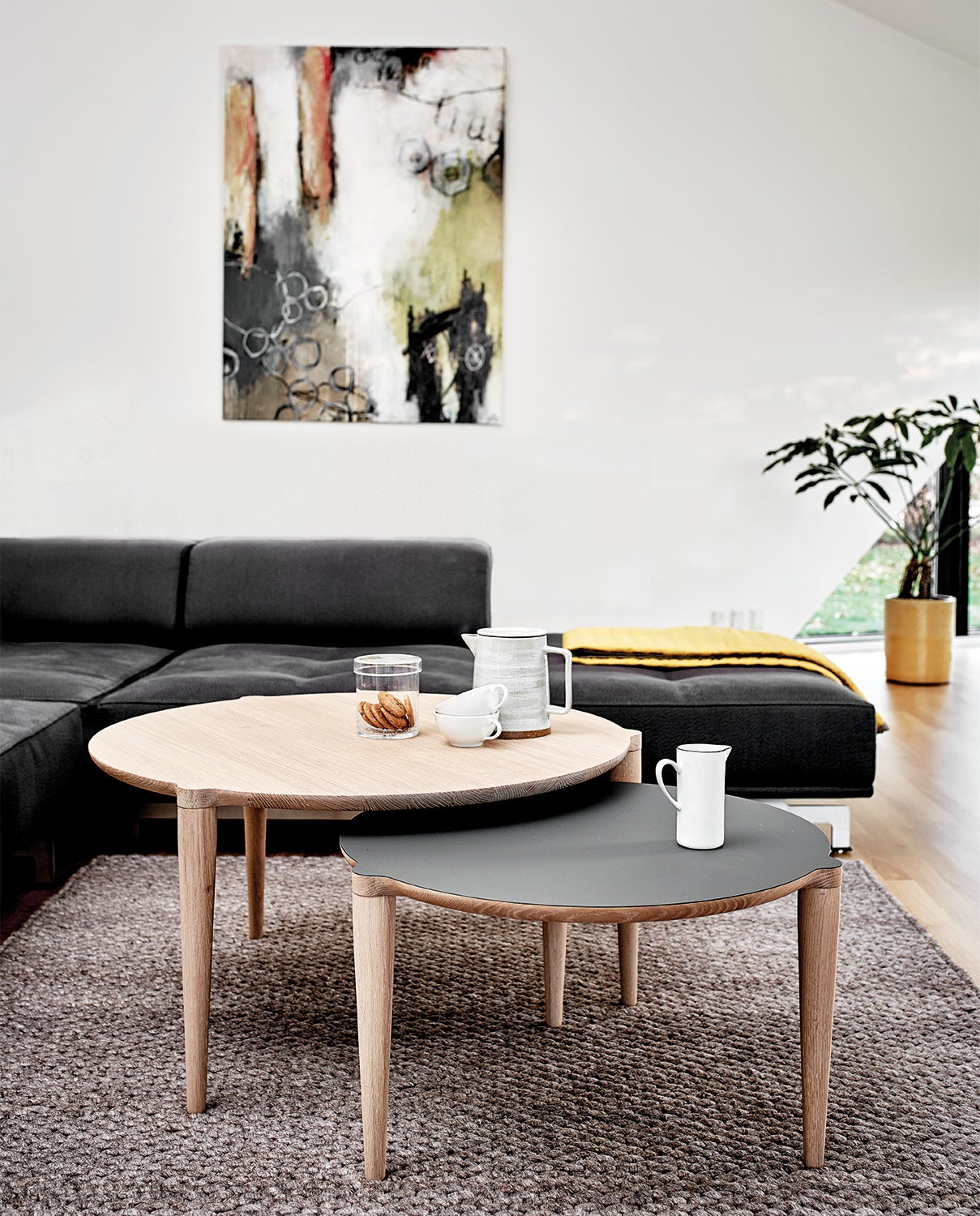 Orbit-coffee-table-AK-522,AK-550--webb