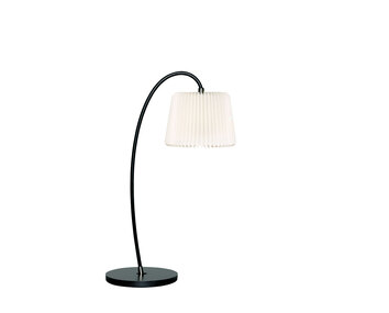 LeKlint320_Snowdrop_table_lamp_packshot1