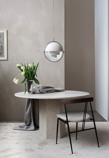 Handla Gubi hos Tibergs Möbler