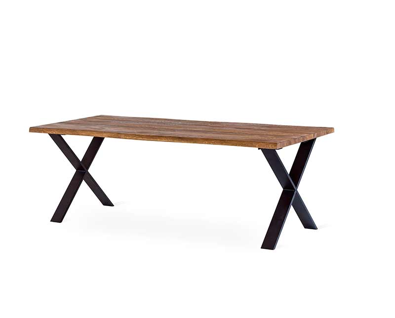 Exxet matbord X-ben Oljad1