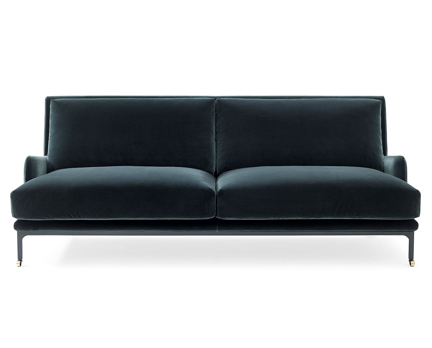 Soffan Mr. Jones klädd i tyget Opera 42. Ramen är av svart stål, med hjul i mässing. 