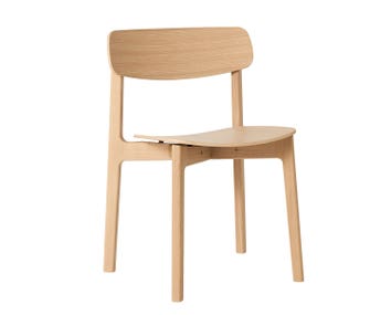 Anch stol i vitpigmenterad mattlackad ek från Andersen Furniture