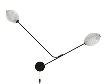 Satellite vägglampa vit, släckt framifrån | GUBI