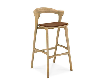 Bok Barstol i sitthöjd 76 centimeter med lädersits i lackad ek