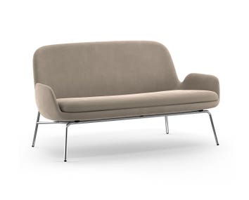 Era Soffa från Normann Copenhagen. Tyg: City Velvet 98 | Ben: Krom