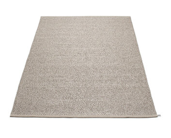 Svea matta Mud Metallic 180x260