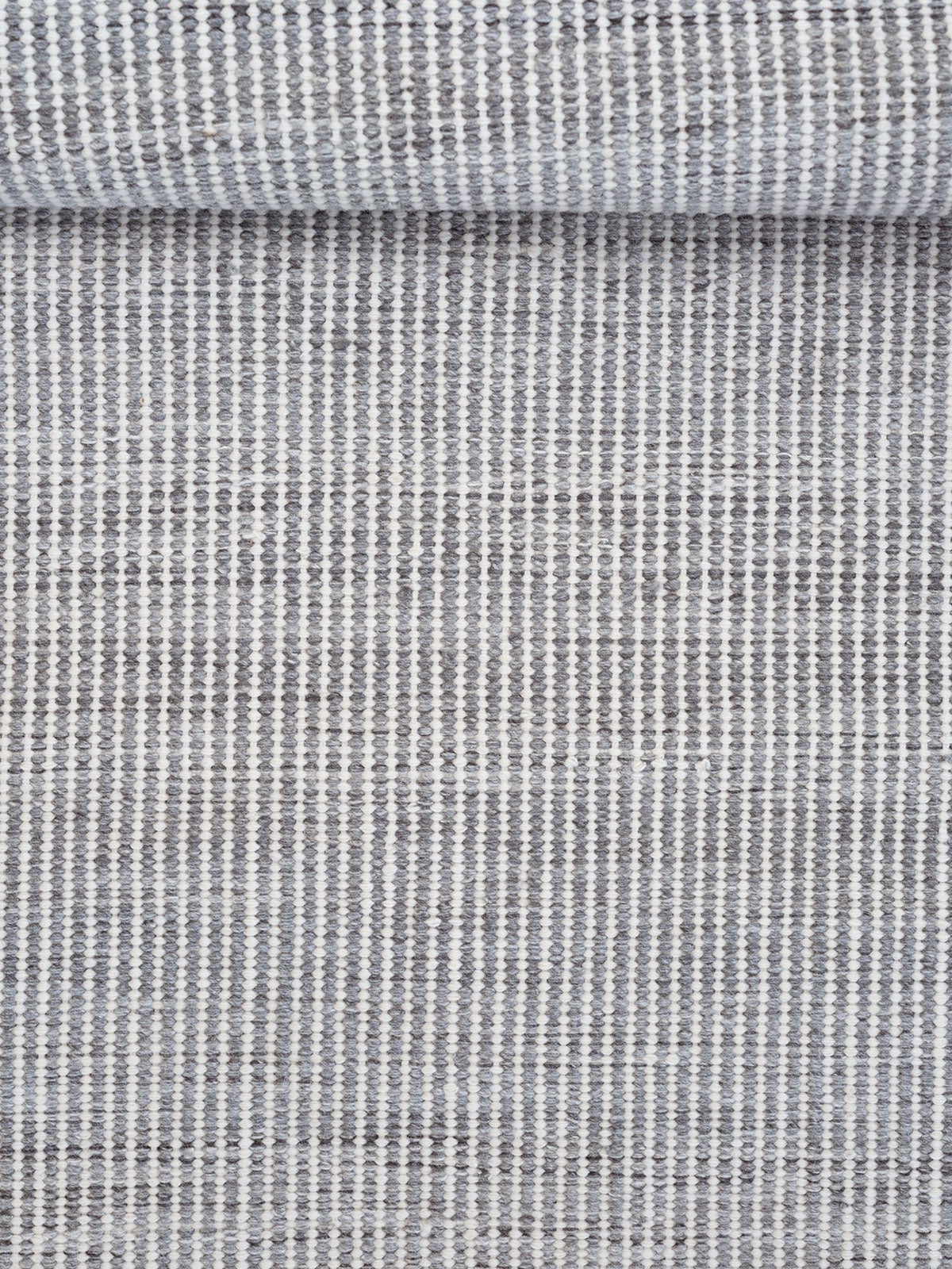 Struktur på Arbrello Matta i färgen Metal