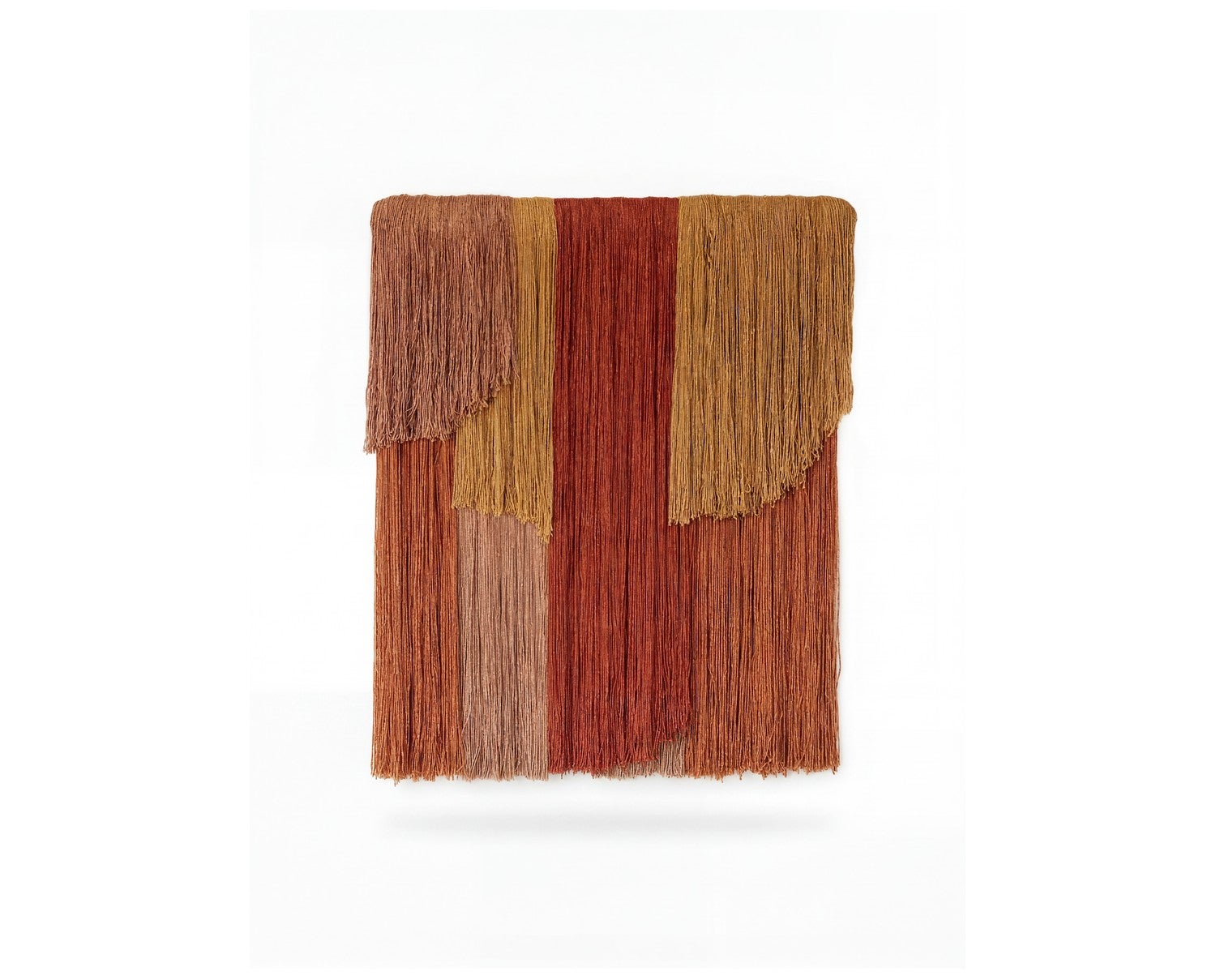 Thiel Wall Deco Ochre från Tinted Objects.
