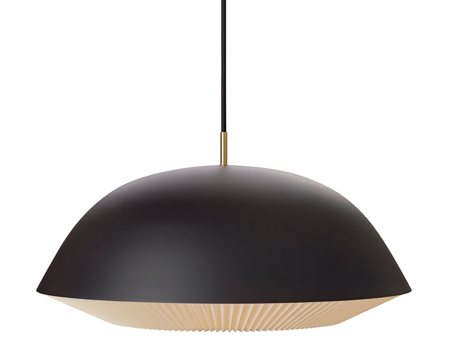 Cache_x-large_black_light_2