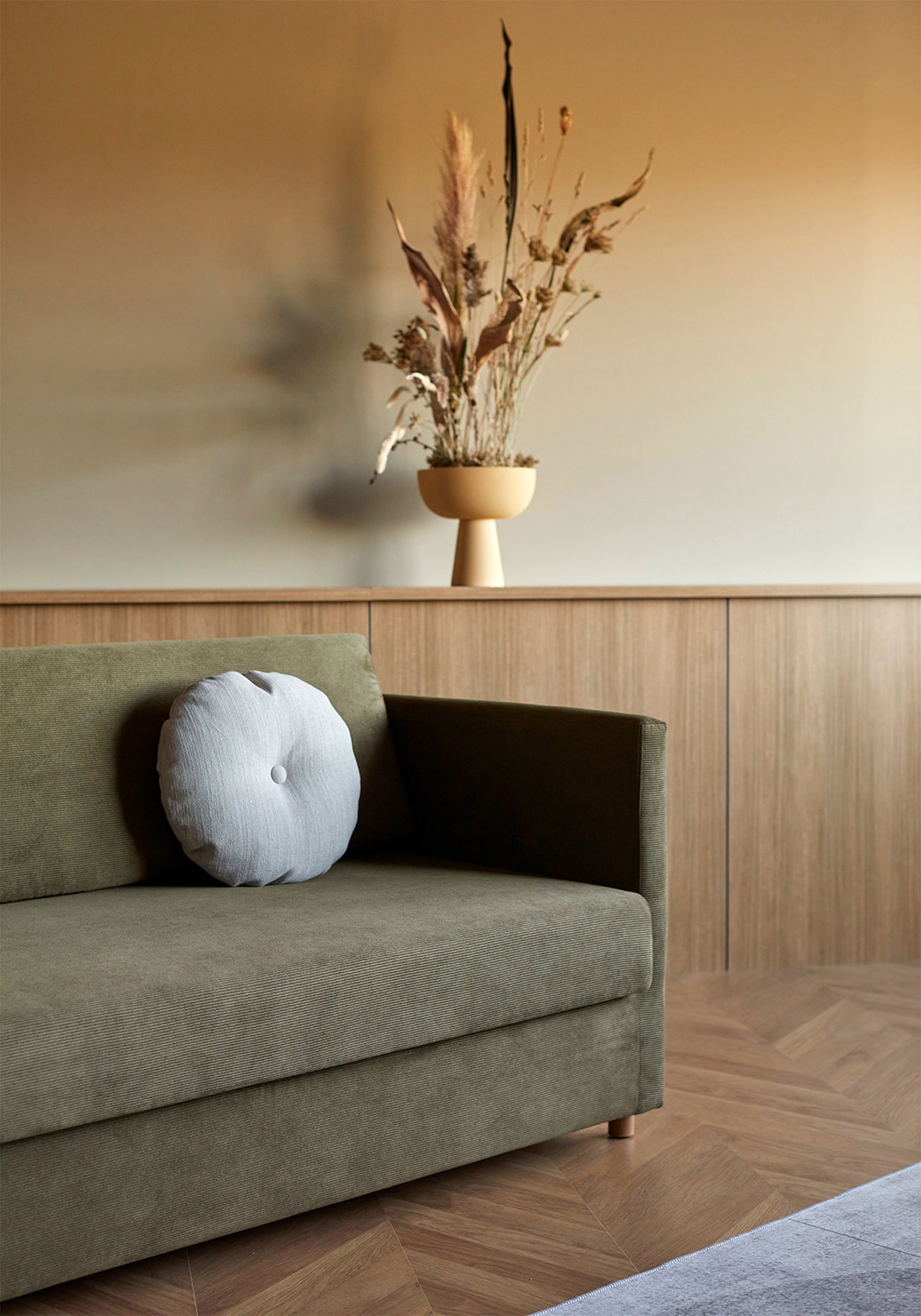 Olan-sofa-bed-316-e6.jpg Olan bäddsoffa - klädsel 316 Pine Green från Innovation