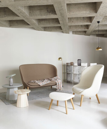 Hyg Soffa och Hyg Fåtölj i vardagsrum