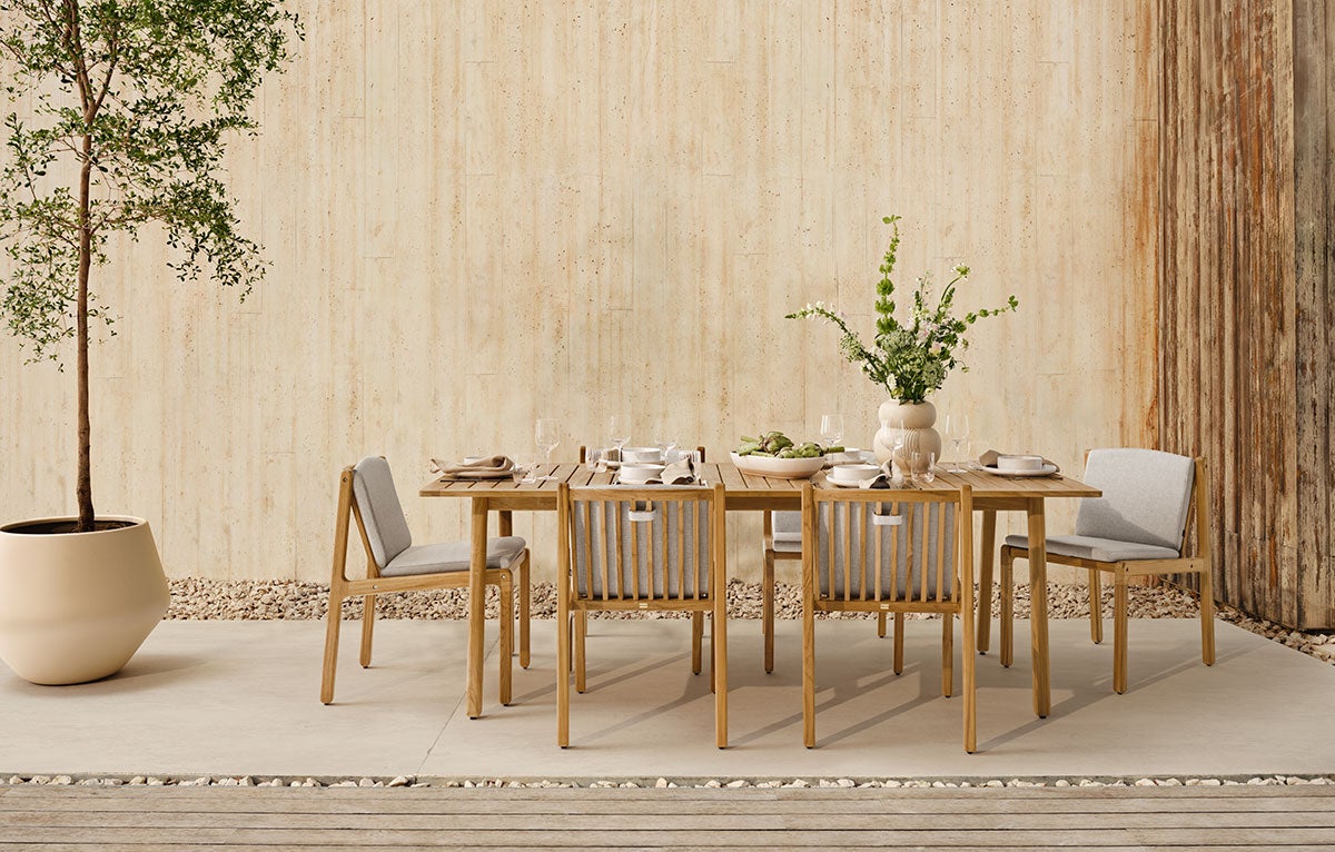 Bolia-Patio-Outdoor-Dining-Table-220-Chair-Lifestyle.jpg Bolia-Patio-Outdoor-Dining-Table-220-Chair-Lifestyle
