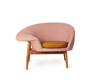friedegg-loungechair-teak-palerose-darkorchre-01-vyellow-warm-nordic