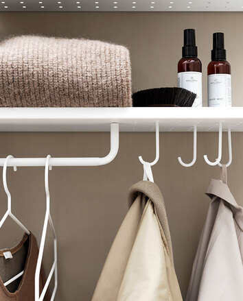 Vitmetallic Stringsystem hall