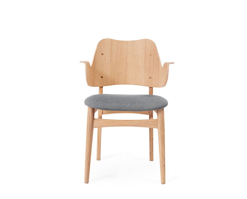 Gesture Stol Vitoljad Ek klädd i tyget Grey Melange