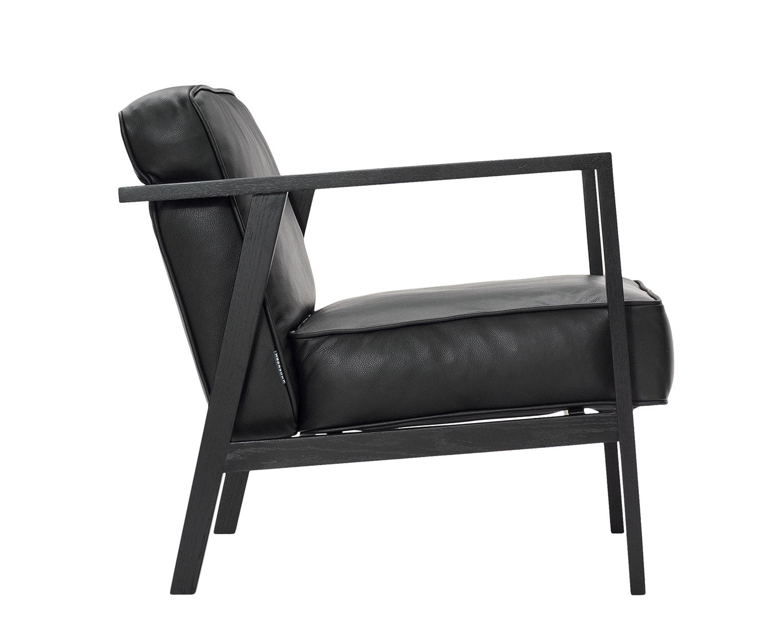 LC1 Loungefåtölj svart mattlackad ek med sits i svart läder från Andersen Furniture