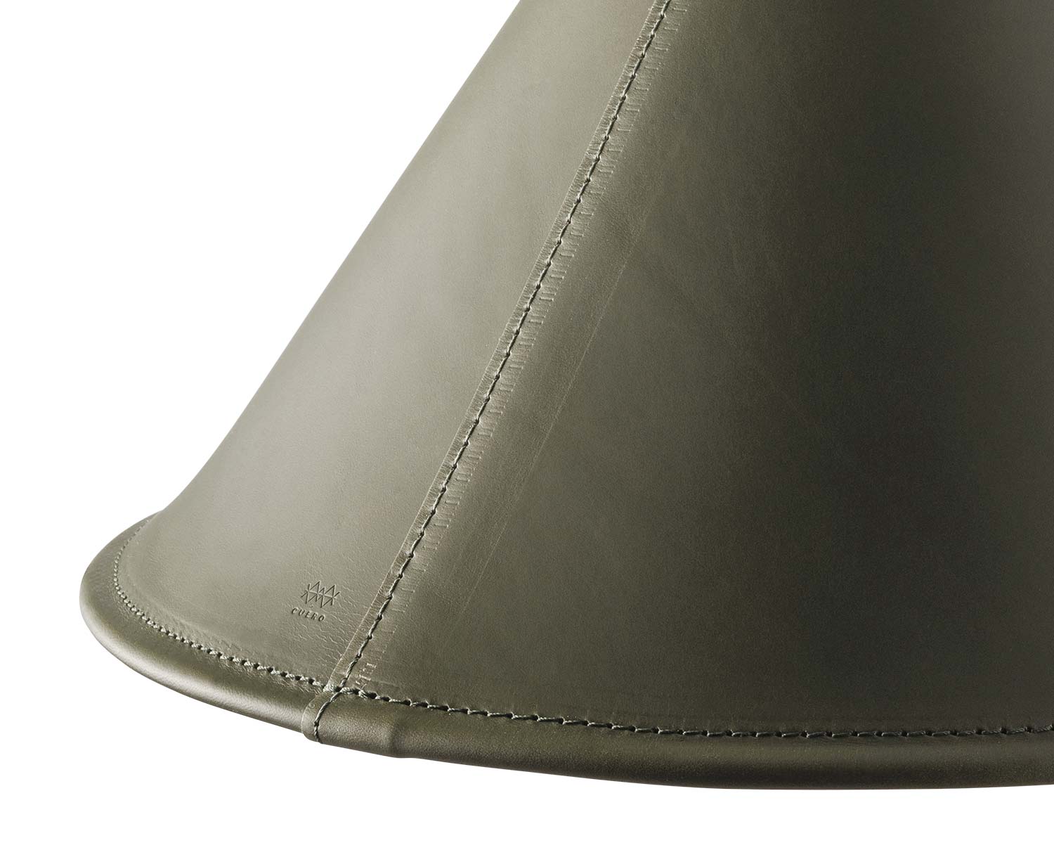 NAMIBIA-GREEN-LAMPA-DETALJ1-CUERO