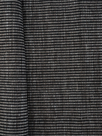 Struktur på Arbrello Matta i färgen Black