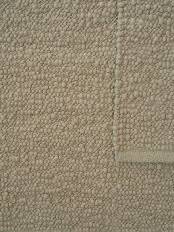 Struktur på Pebbled Poem Matta i färgen Beige